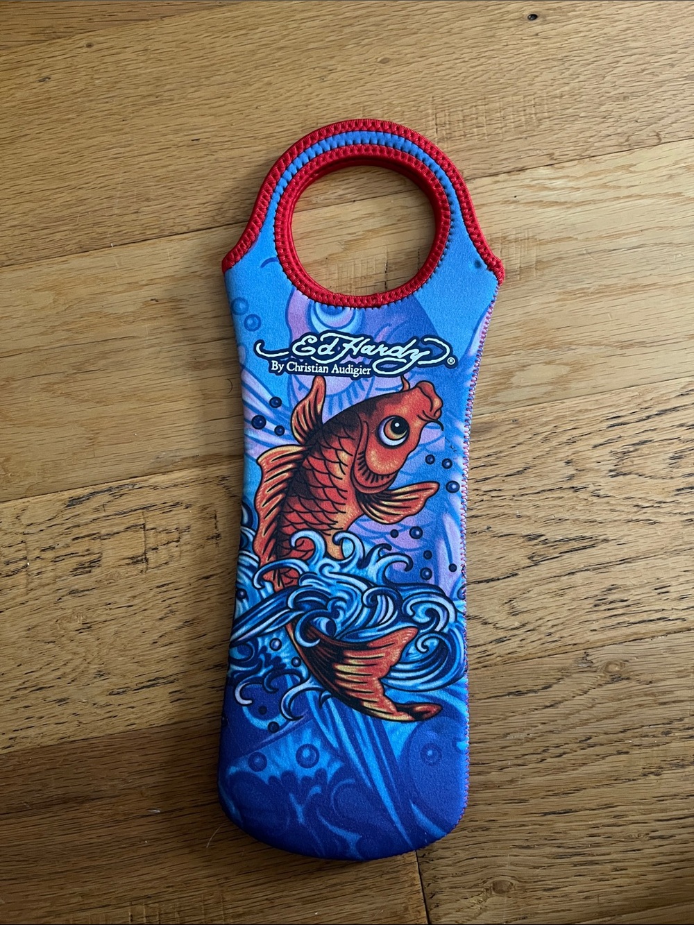 NWOT - Ed Hardy Blue & Red Fish Pattern Neoprene Bottle Carrier